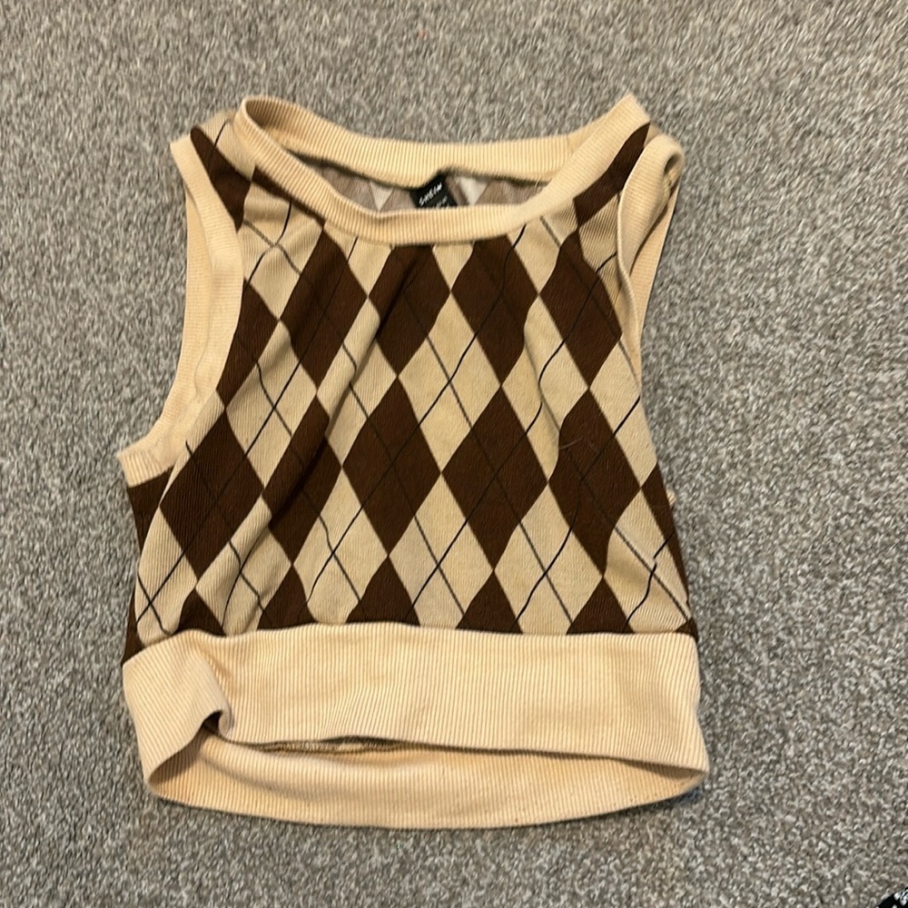 cute fitted crop top